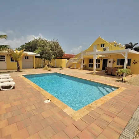 Palm Beach Cunucu Villa